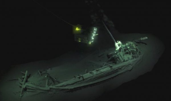 На дне Чёрного моря обнаружили древнегреческое судно, похожее на корабль Одиссея
