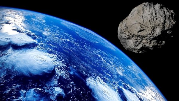 Космическая угроза: Астероид диаметром 70 метров летит на Землю – ученые