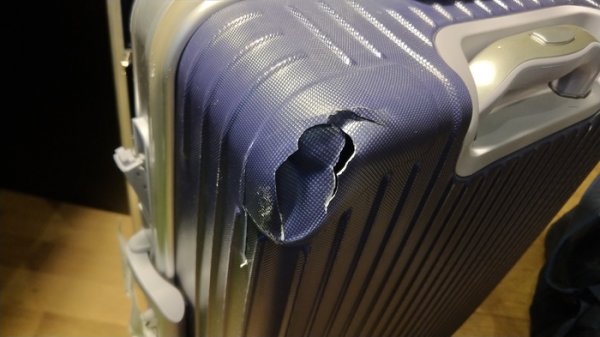 «Разобьём багаж и не заплатим»: «Аэрофлот» уклоняется от компенсаций пассажирам