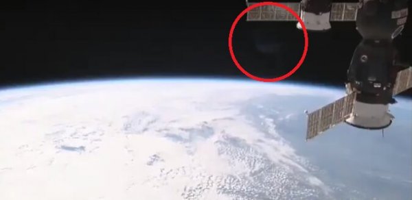 Великана с Нибиру показали на видео – Космонавты МКС засняли над Крымом тень подлетающей Планеты Х